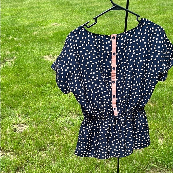 Annabella by Francesca’s Navy & White Polka Dot Peplum Blouse Women's Small NWT - Picture 15 of 16